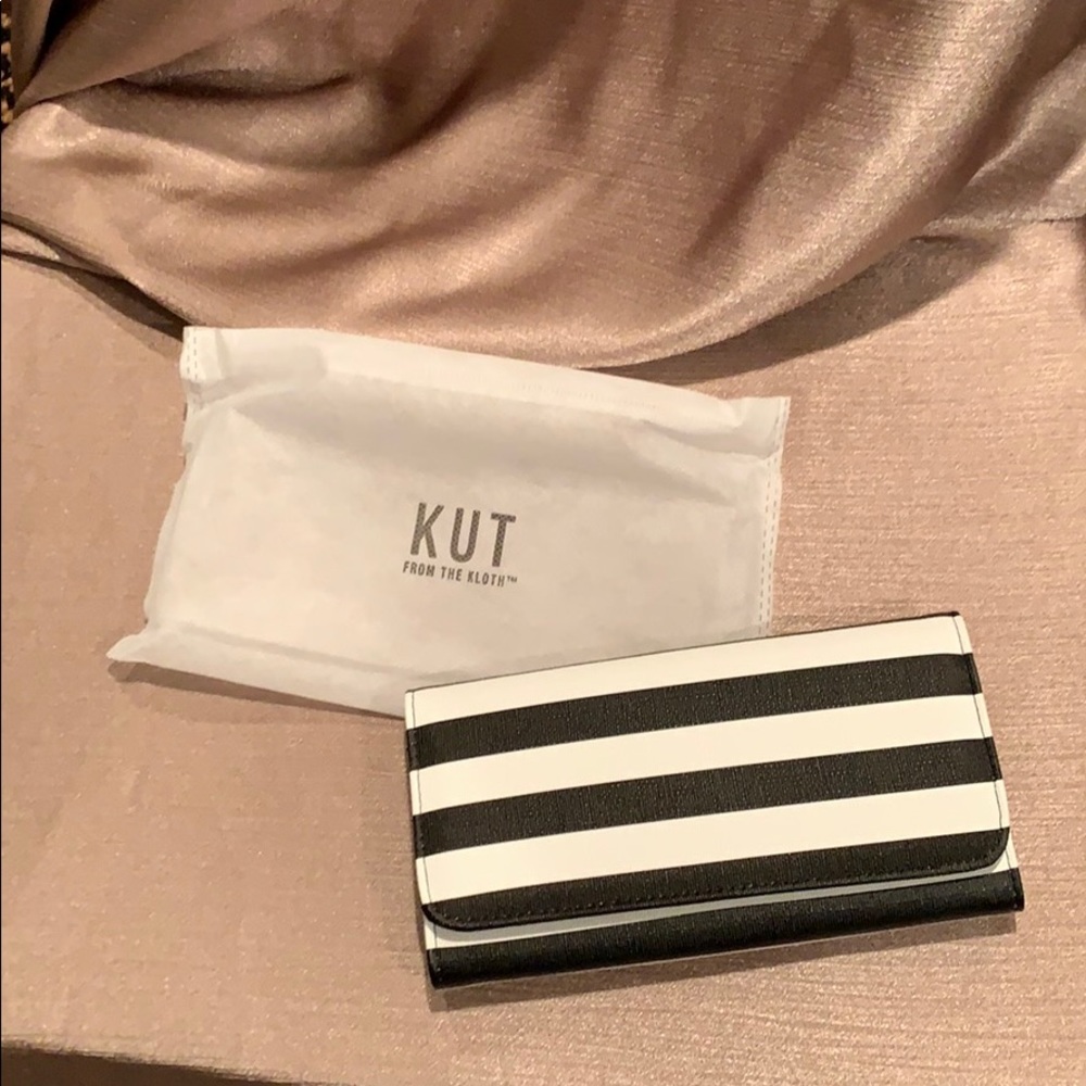 LAST Chance! Brand-new Wallet